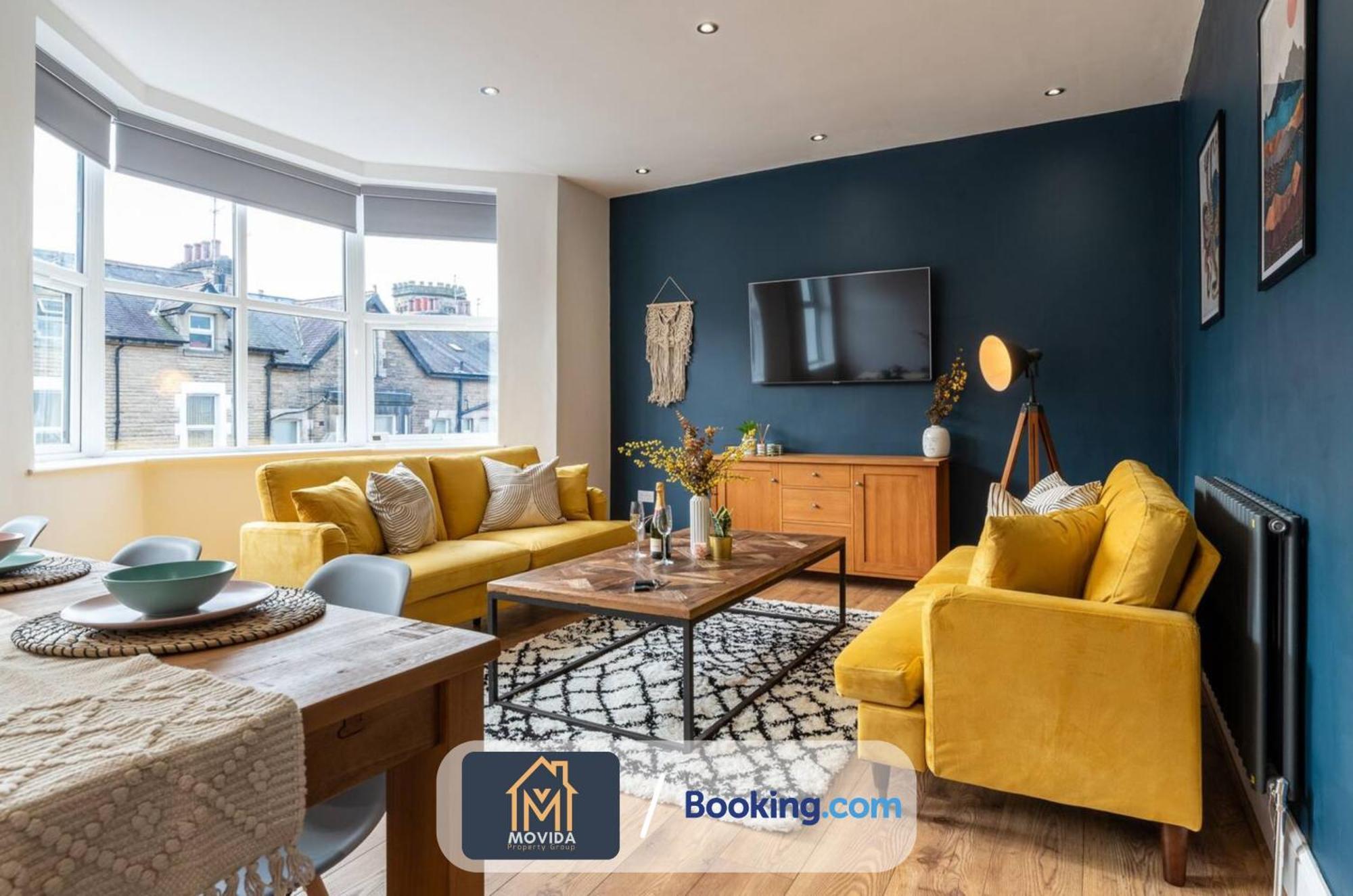 Central Elegant Three Bed Duplex By Movida Property Group Short Lets & Serviced Accommodation Harrogate Exteriör bild