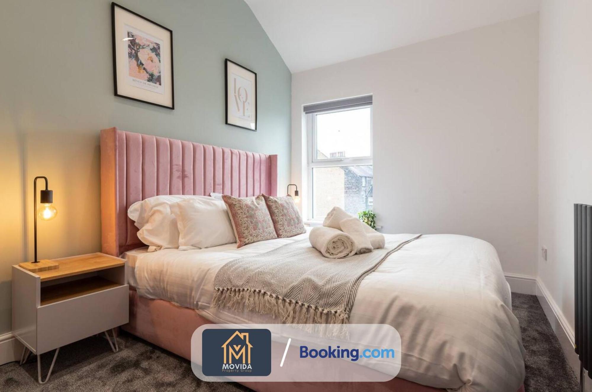 Central Elegant Three Bed Duplex By Movida Property Group Short Lets & Serviced Accommodation Harrogate Exteriör bild
