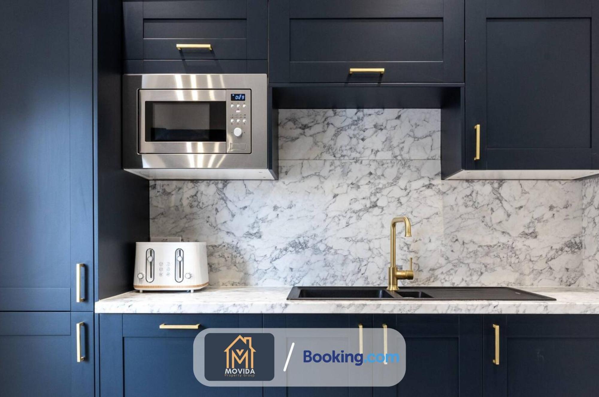 Central Elegant Three Bed Duplex By Movida Property Group Short Lets & Serviced Accommodation Harrogate Exteriör bild
